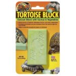 Tortoise Block — Bloc de calcium aromatisé (cactus, carottes, luzerne) — ZooMed